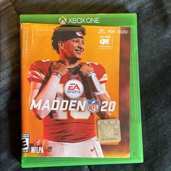 2K 19 , madden 20 - Picture 1 of 2